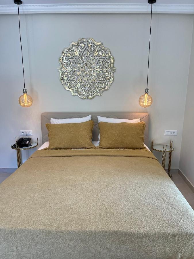 Aesthesis Arxontiko Luxury Rooms ミリナ エクステリア 写真