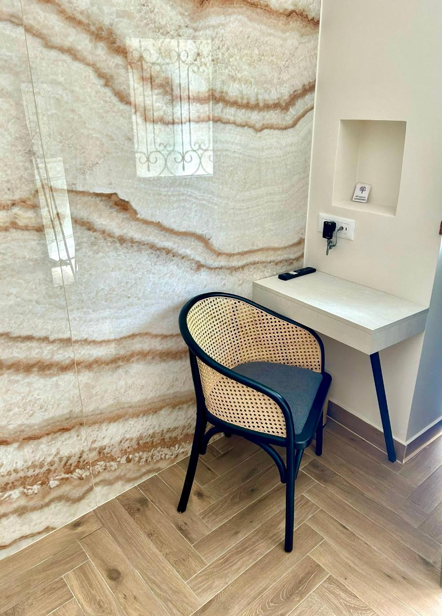 Aesthesis Arxontiko Luxury Rooms ミリナ エクステリア 写真